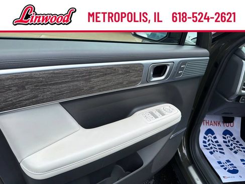 Used 2024 Hyundai Santa Fe Calligraphy AWD/4WD image 16