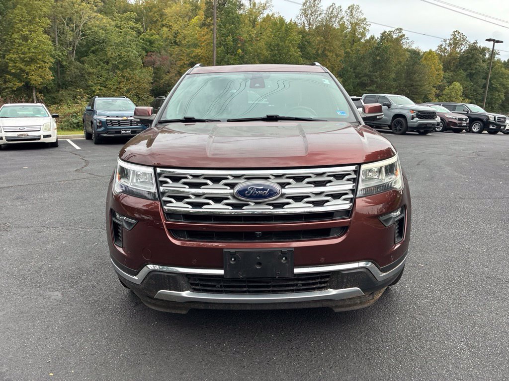 Used 2018 Ford Explorer Limited w/ Equipment Group 301A AWD/4WD image 2