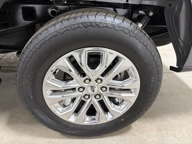 New 2026 Ford F150 Lariat w/ Equipment Group 502A High AWD/4WD image 8