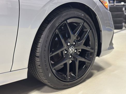 Used 2023 Honda Civic Sport image 21