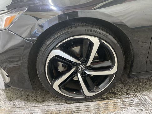 Used 2019 Honda Accord Sport image 10