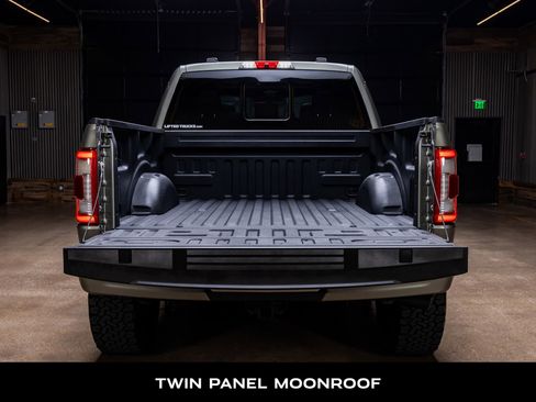 Used 2022 Ford F150 Lariat w/ Equipment Group 502A High AWD/4WD image 8