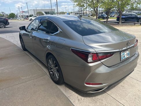 Certified 2020 Lexus ES 350 w/ Premium Package FWD image 4