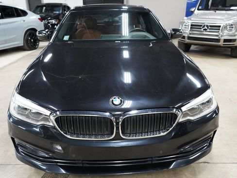 Used 2017 BMW 540i RWD image 8