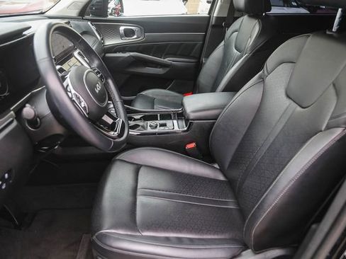 Used 2023 Kia Sorento SX FWD image 18