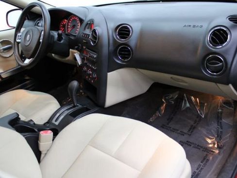 Used 2006 Pontiac Grand Prix w/ Preferred Package image 22