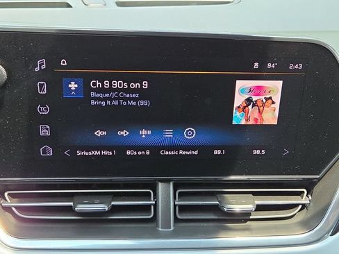 Used 2024 Chevrolet Trax LT w/ Driver Confidence Package FWD image 14