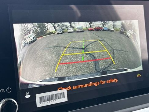 Used 2025 Toyota Tacoma SR5 image 27