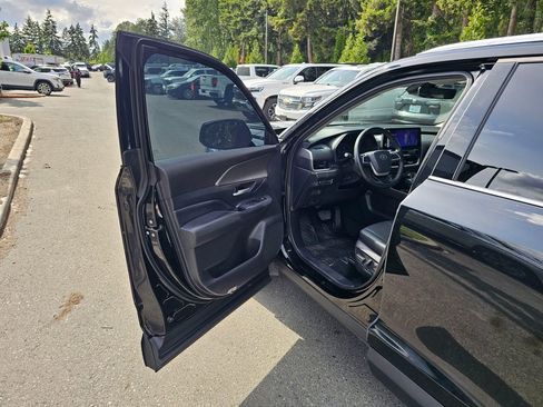 Used 2025 Toyota Grand Highlander AWD Hybrid image 21