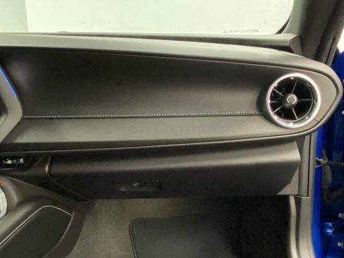 Used 2016 Chevrolet Camaro SS RWD image 24