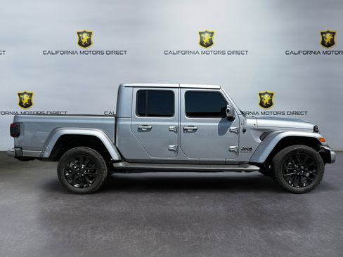 Used 2021 Jeep Gladiator Overland image 6