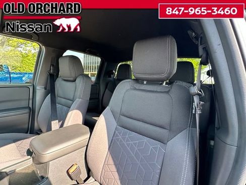 Used 2026 Nissan Frontier SV w/ All-Weather Content Package AWD/4WD image 12