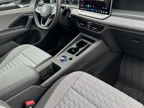 New 2026 Volkswagen Tiguan S image 15