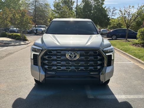 Used 2025 Toyota Tundra Platinum image 3