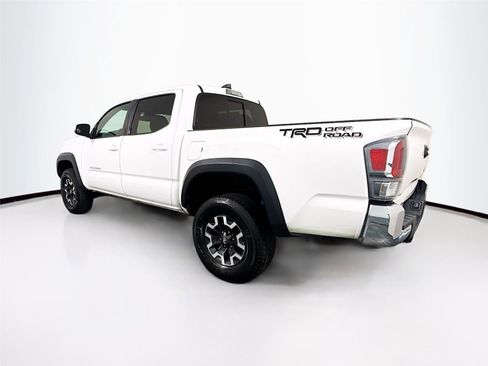 Used 2022 Toyota Tacoma TRD Off-Road RWD image 25