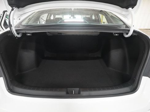 Used 2023 Honda Civic EX image 10