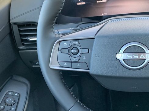 New 2026 Nissan Sentra SV w/ SV Convenience Package FWD image 8