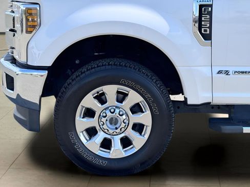 Used 2019 Ford F250 Lariat AWD/4WD image 40
