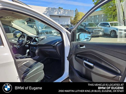 Used 2018 Ford Escape SEL image 10