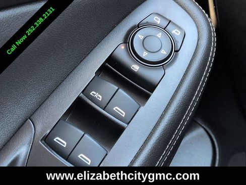 Used 2024 Buick Encore GX Sport Touring FWD image 21