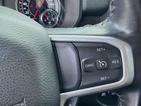 Used 2021 RAM 1500 Big Horn AWD/4WD image 36