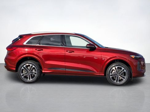 New 2025 Audi Q5 Premium Plus AWD/4WD image 7