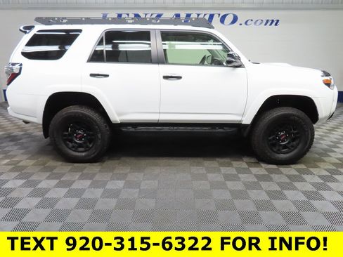 Used 2021 Toyota 4Runner Venture image 2