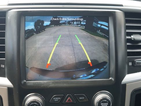 Used 2019 RAM 1500 Big Horn RWD image 17