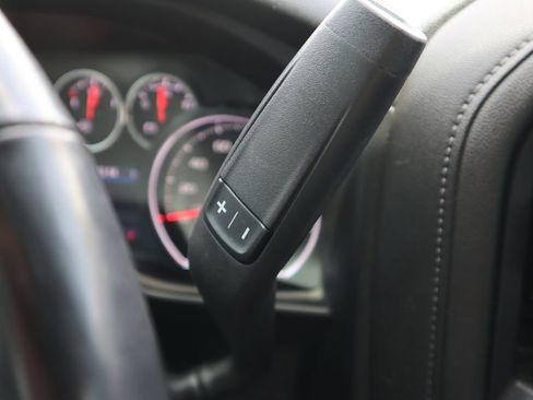 Used 2021 Chevrolet Silverado 1500 LT Trail Boss w/ Convenience Package II image 18