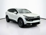 Used 2023 Kia Sportage LX image 3