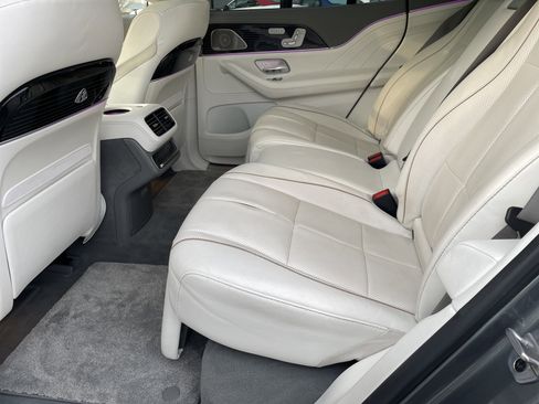 Certified 2023 Mercedes-Benz Maybach GLS 600 4MATIC image 39