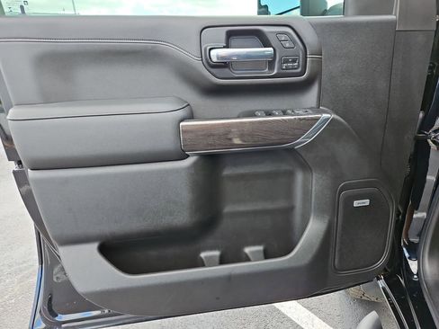 Certified 2022 Chevrolet Silverado 3500 LTZ w/ LTZ Plus Package AWD/4WD image 28