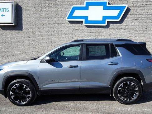 New 2026 Chevrolet Equinox LT w/ Convenience Package II image 2