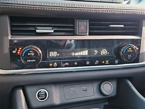 Certified 2023 Nissan Rogue SV w/ SV Premium B Package image 18