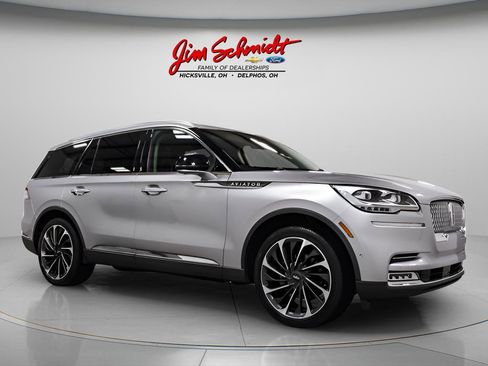 Used 2021 Lincoln Aviator Reserve w/ Equipment Group 202A AWD/4WD image 1