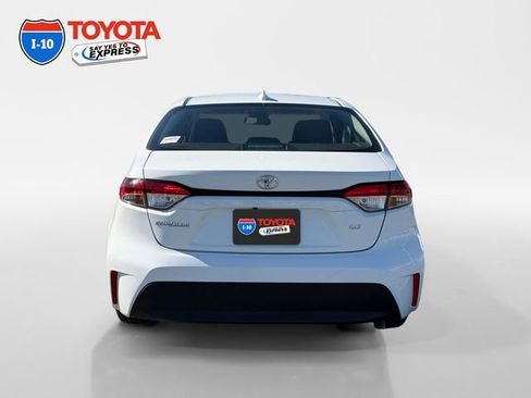 Certified 2024 Toyota Corolla LE image 4