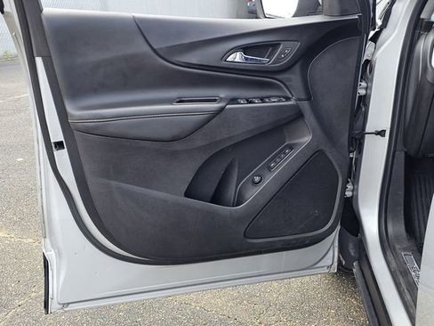 Used 2022 Chevrolet Equinox Premier image 14
