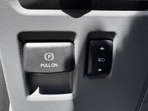 Used 2021 Ford F150 Lariat AWD/4WD image 22