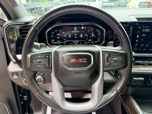 Used 2022 GMC Sierra 1500 Elevation AWD/4WD image 24