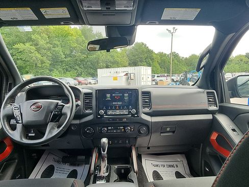Used 2023 Nissan Frontier PRO-4X w/ Pro Convenience Package AWD/4WD image 24