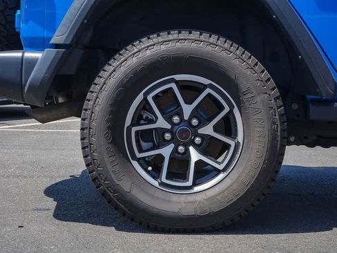 Used 2024 Jeep Wrangler Unlimited Rubicon AWD/4WD image 8