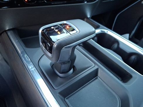 Certified 2023 GMC Sierra 1500 SLT w/ SLT Premium Package image 22