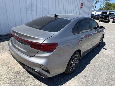 Used 2024 Kia Forte LXS FWD image 8