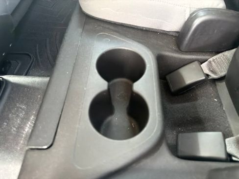 Used 2019 Chevrolet Colorado W/T w/ WT Convenience Package RWD image 15