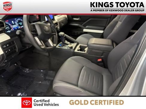 Certified 2024 Toyota Tacoma TRD Off-Road AWD/4WD image 15