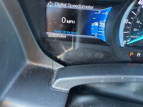 Used 2015 Ford Expedition Limited w/ Equipment Group 301A AWD/4WD image 6