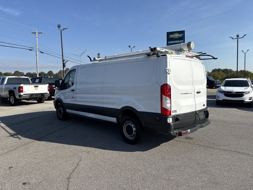 Used 2018 Ford Transit 250 148 Low Roof RWD image 5