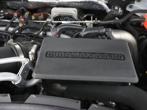 Used 2025 Chevrolet Silverado 2500 LT w/ Trail Boss Package AWD/4WD image 25