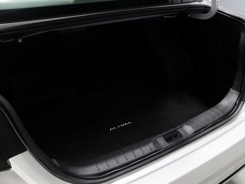 Certified 2024 Nissan Altima 2.5 SL AWD/4WD image 13