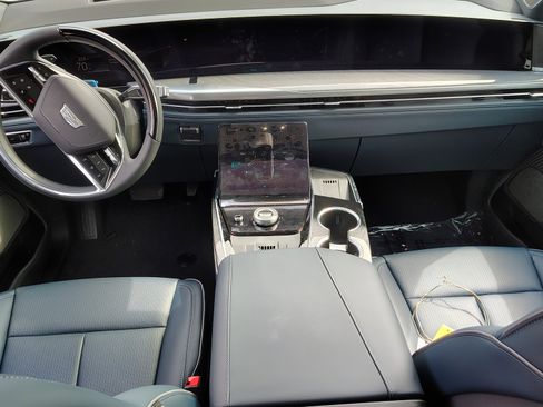 New 2025 Cadillac Escalade IQ Luxury 2 image 9